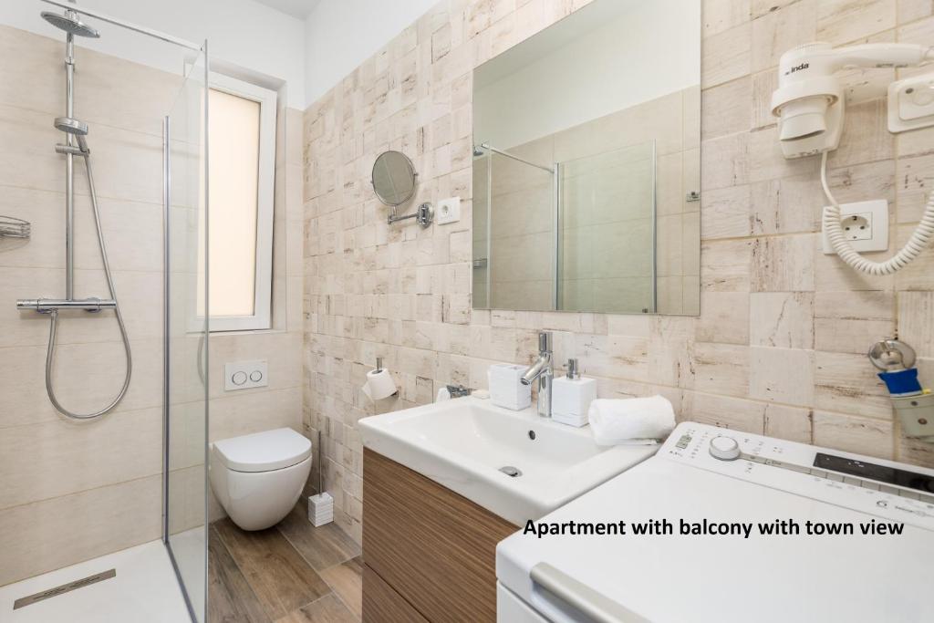 Koupelna v ubytování Apartments Liana