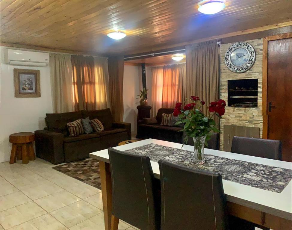 Aconchego da vovó Inês  Aconchego da vovó Inês