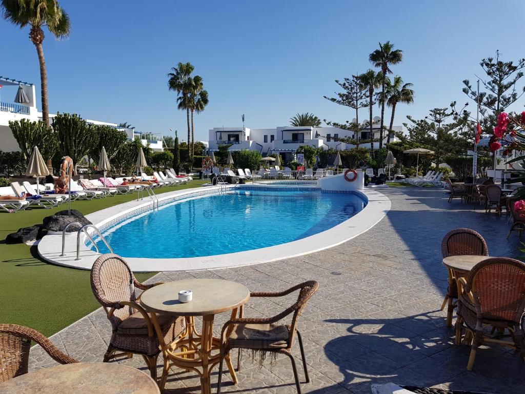 Avenue Puerto del Carmen, Puerto del Carmen – Updated 2022 Prices