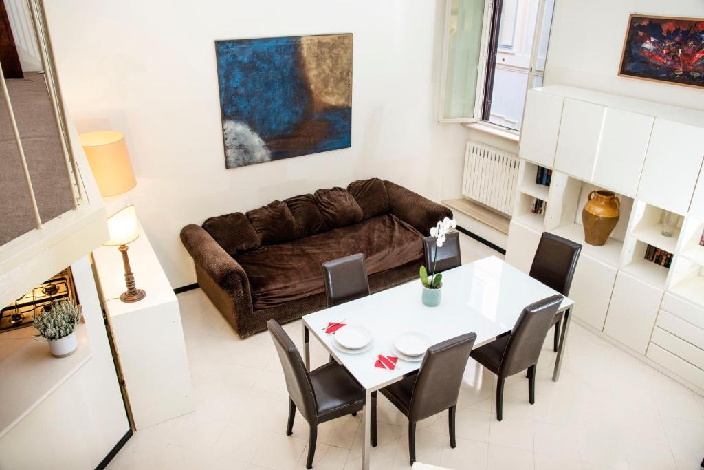 Część wypoczynkowa w obiekcie Appartamento in pieno centro Roma - Lily's House