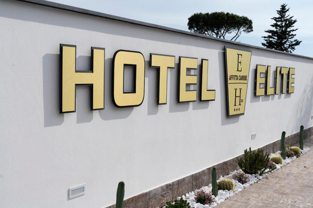 Certifikát, hodnocení, plakát nebo jiný dokument vystavený v ubytování Hotel Elite