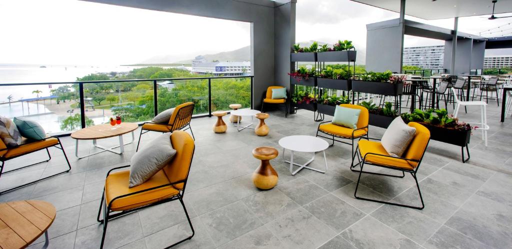 Oaks Cairns Hotel - Resim 8