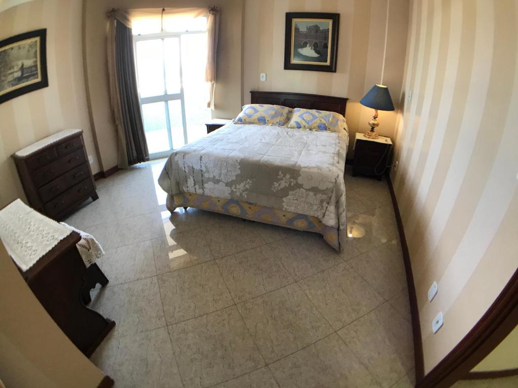  Apartamento Luxuoso Frente a Praia do Forte Cabo Frio Rio de Janeiro