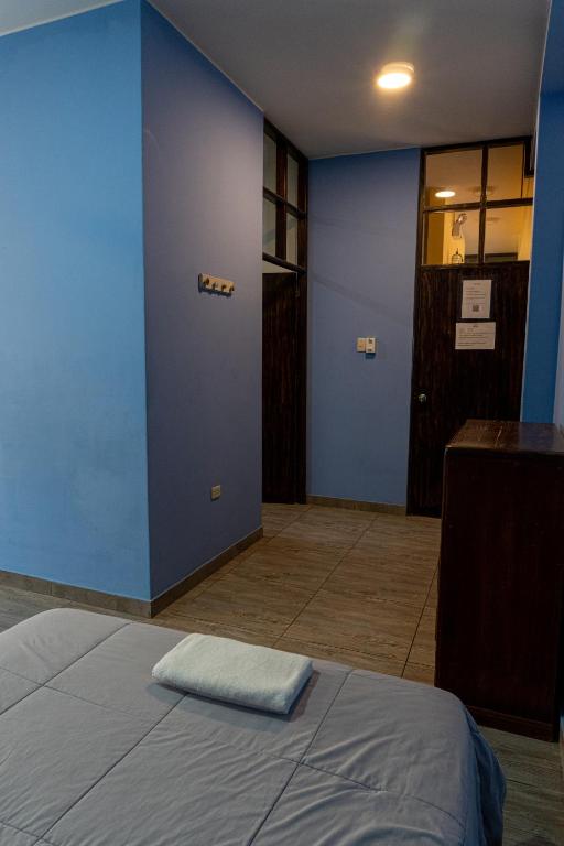 Postel nebo postele na pokoji v ubytování Desert Nights Hostel