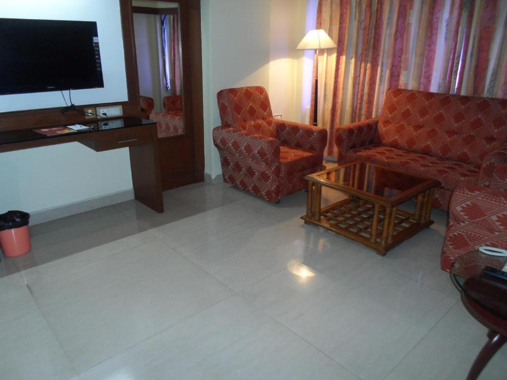 Posezení v ubytování Hotel PLR Grand