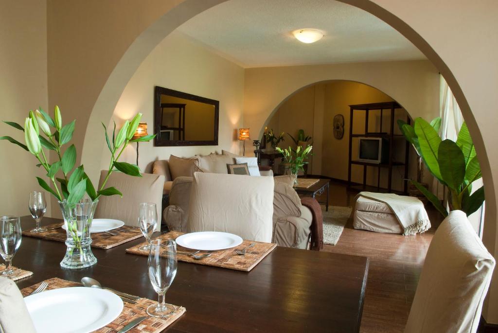 Posezení v ubytování Palacina The Residence & The Suites