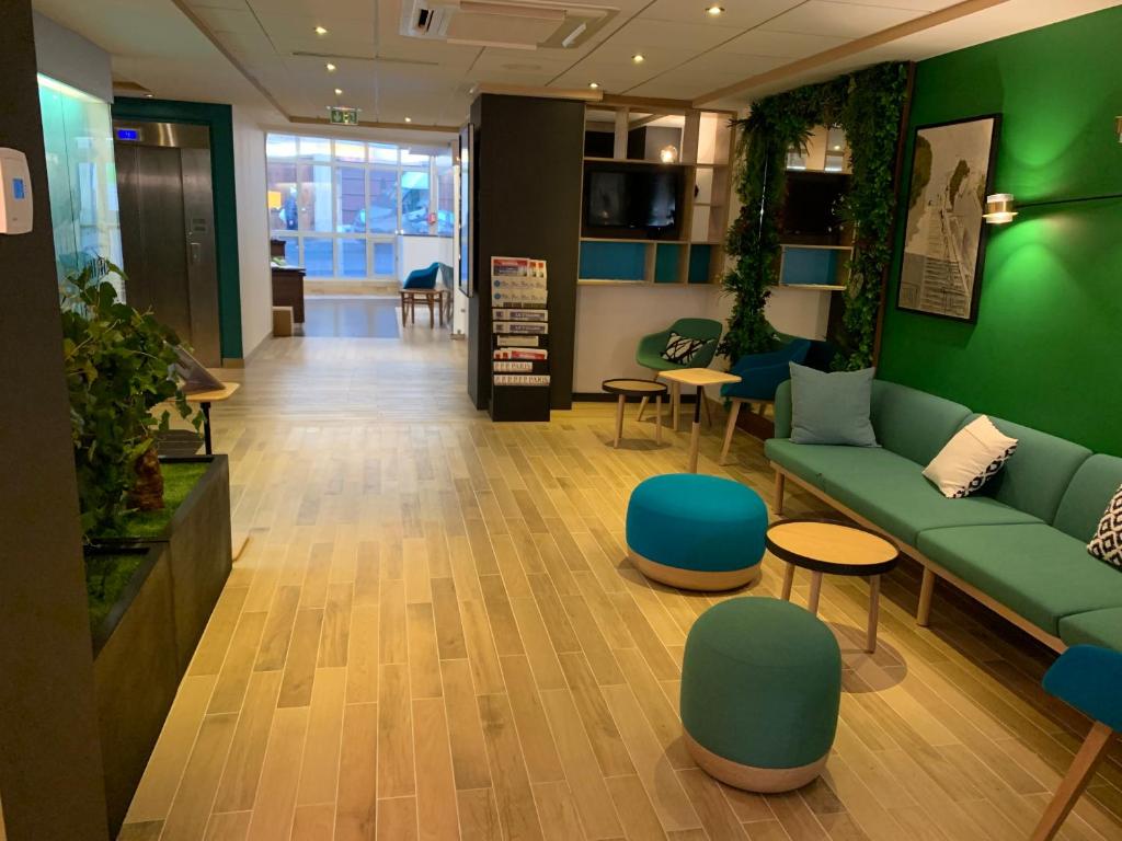 Holiday Inn Paris Montmartre by IHG - Resim 38