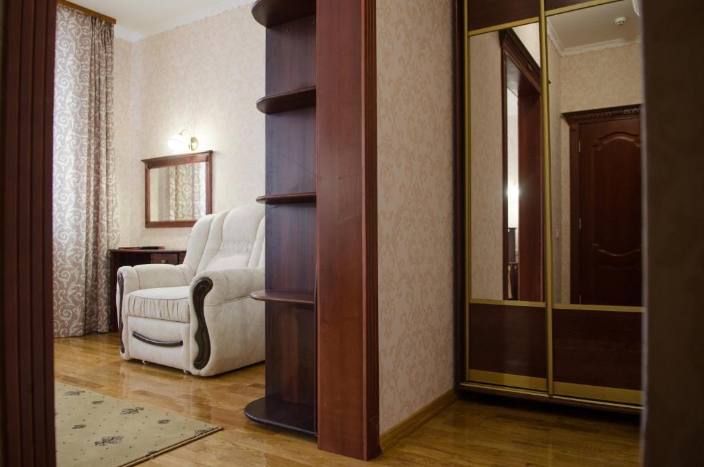 Posezení v ubytování Naftusya Hotel