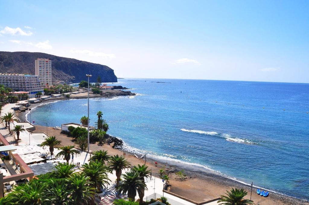 COMODORO, Los Cristianos – Preços 2022 atualizados