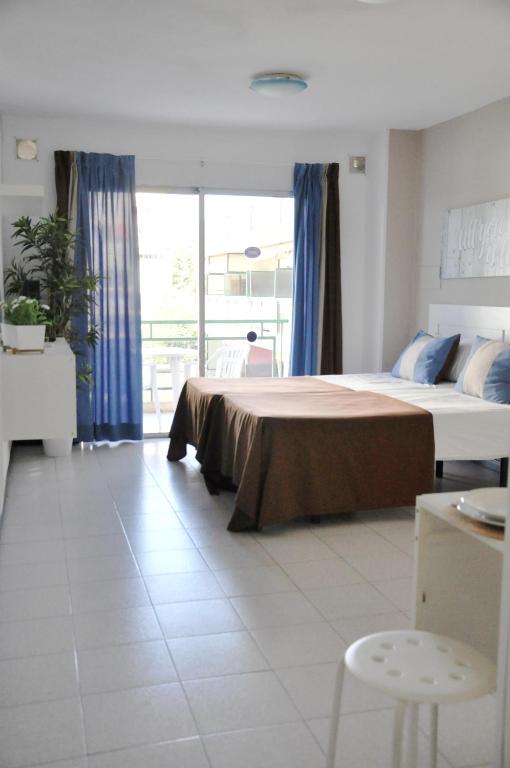 COMODORO, Los Cristianos – Precios actualizados 2022