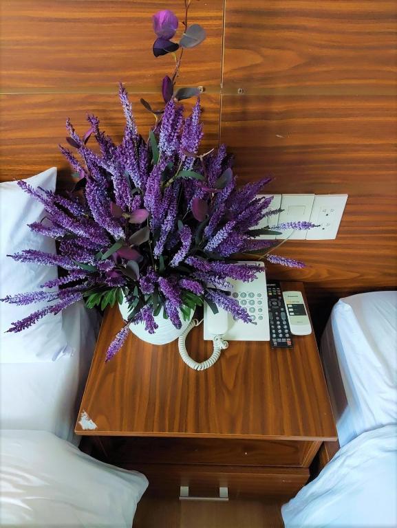 Khu vực ghế ngồi tại New Hampton Suits-Tam Xuan Centre Hotel