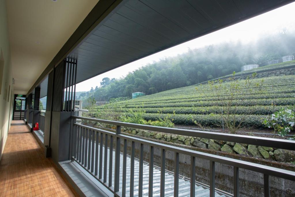 茶緣觀舍評價、特色體驗、房價資訊、訂房連結 – 阿里山日出茶園民宿 - 照片 2