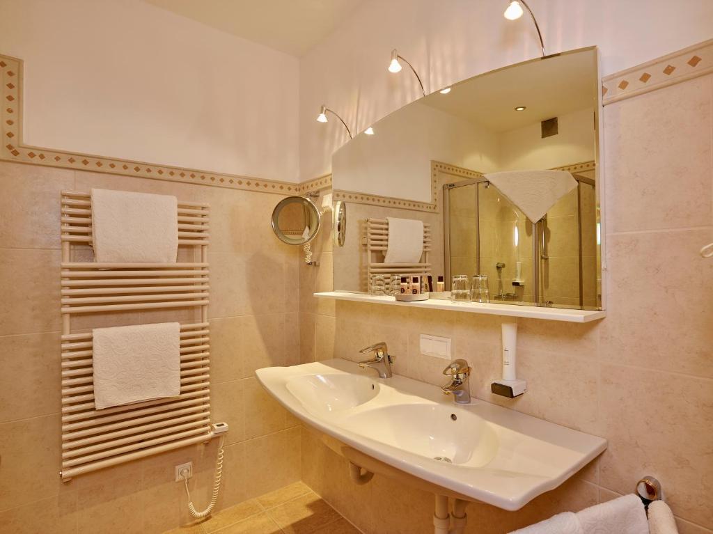 Koupelna v ubytování Hotel Sonnhof