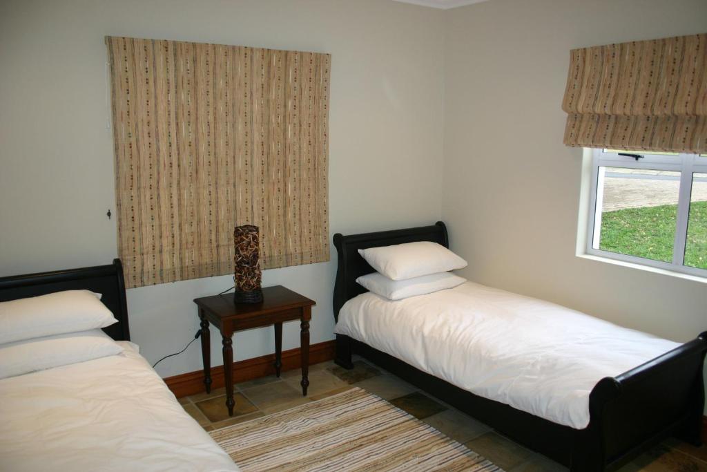 Giường trong phòng chung tại Barbados 13, Caribbean Estate - PRIVATE POOL!!