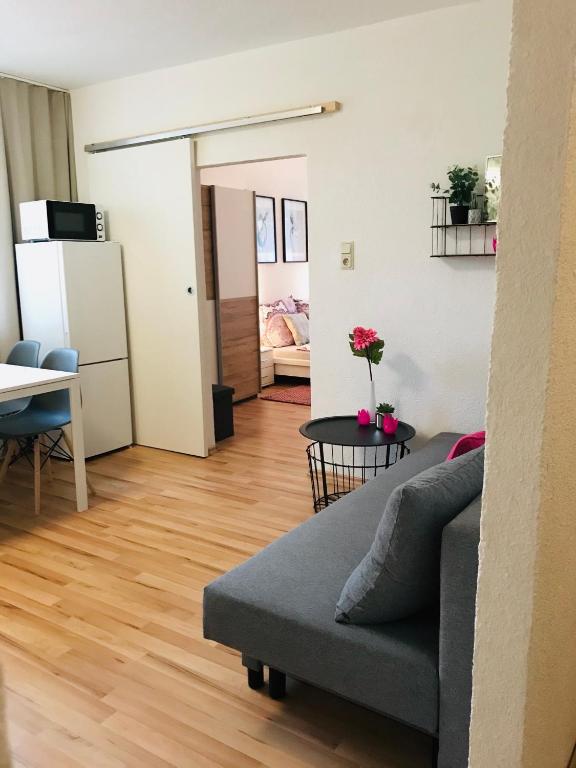 Kuchyň nebo kuchyňský kout v ubytování No2 TOP Apartment4YOU - 3 Zimmer, 1-6 Pers, Saarbrücken - Jägersfreude Saarbruecken