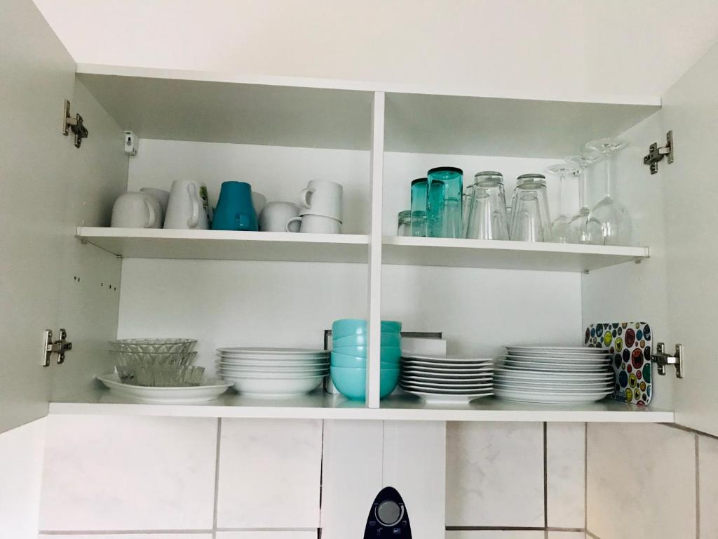 Kuchyň nebo kuchyňský kout v ubytování No2 TOP Apartment4YOU - 3 Zimmer, 1-6 Pers, Saarbrücken - Jägersfreude Saarbruecken