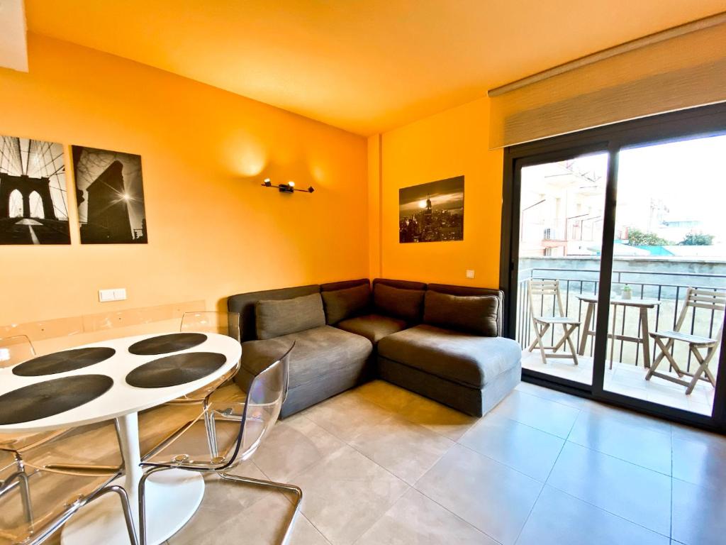 Posezení v ubytování Urban Manresa-City center apartment with balcony