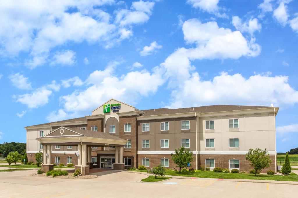 a rendering of a hotel with a building at Holiday Inn Express - Albert Lea, an IHG Hotel in Albert Lea