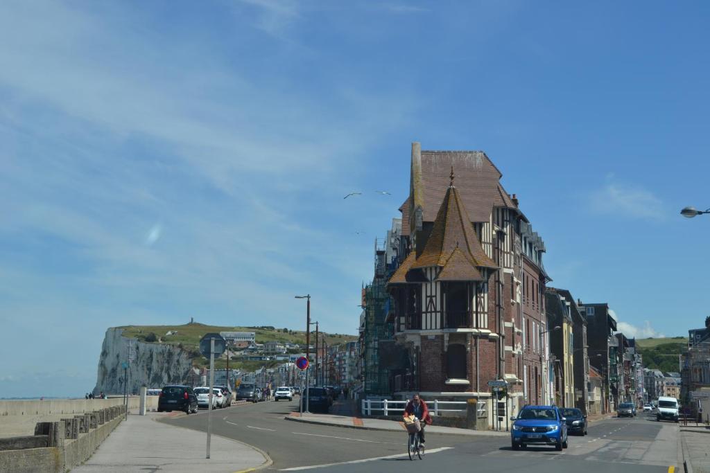 Fotografie z fotogalerie ubytování B&B HOTEL Le Tréport Friville v destinaci Friville-Escarbotin