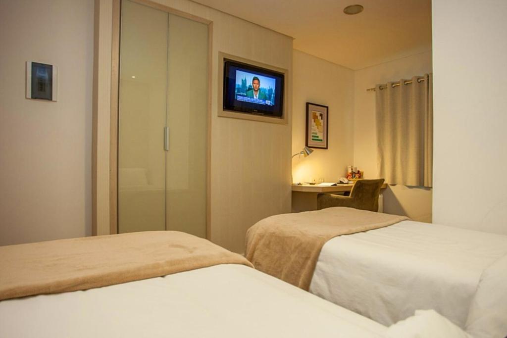  Summit Hotel Arujá