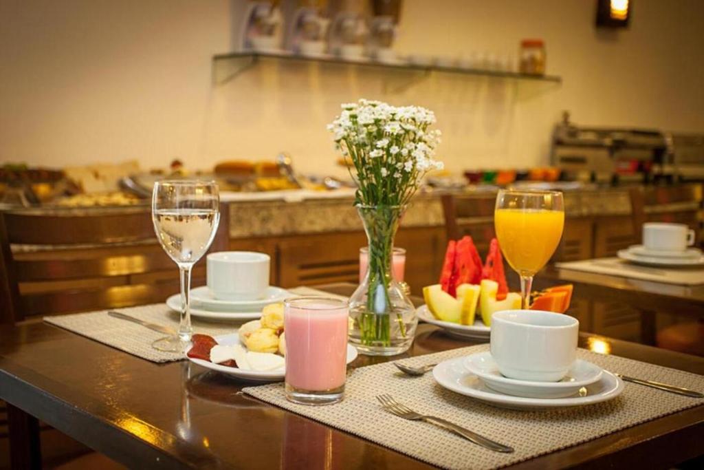  Summit Hotel Arujá