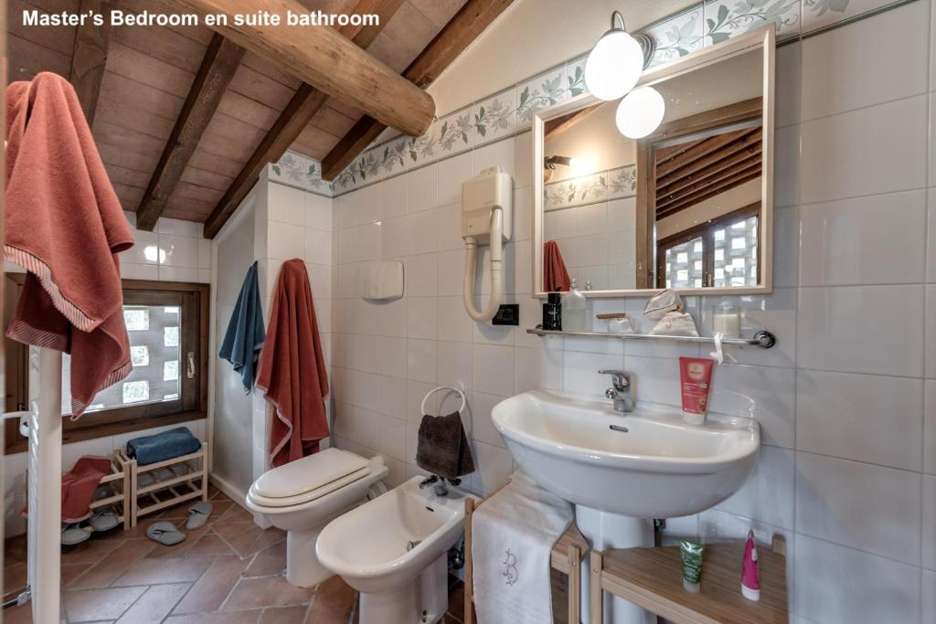 Kúpeľňa v ubytovaní Agriturismo Rigone in Chianti