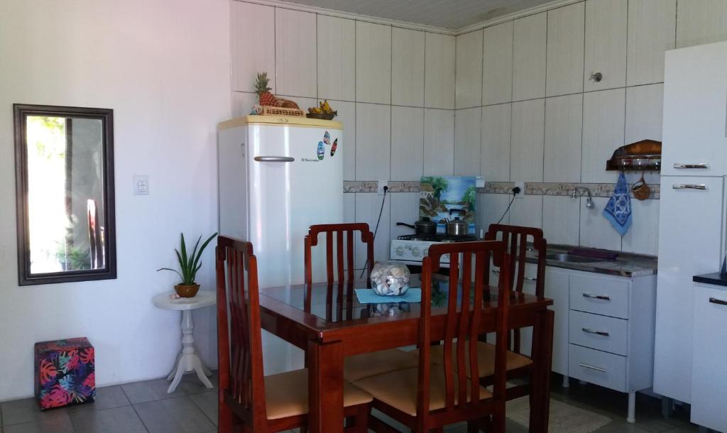  Casa duas quadras praia