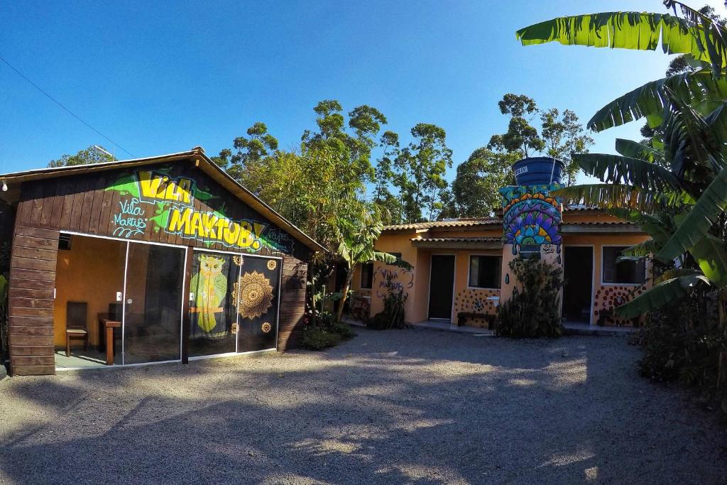  Vila Maktub - Casa Hostel