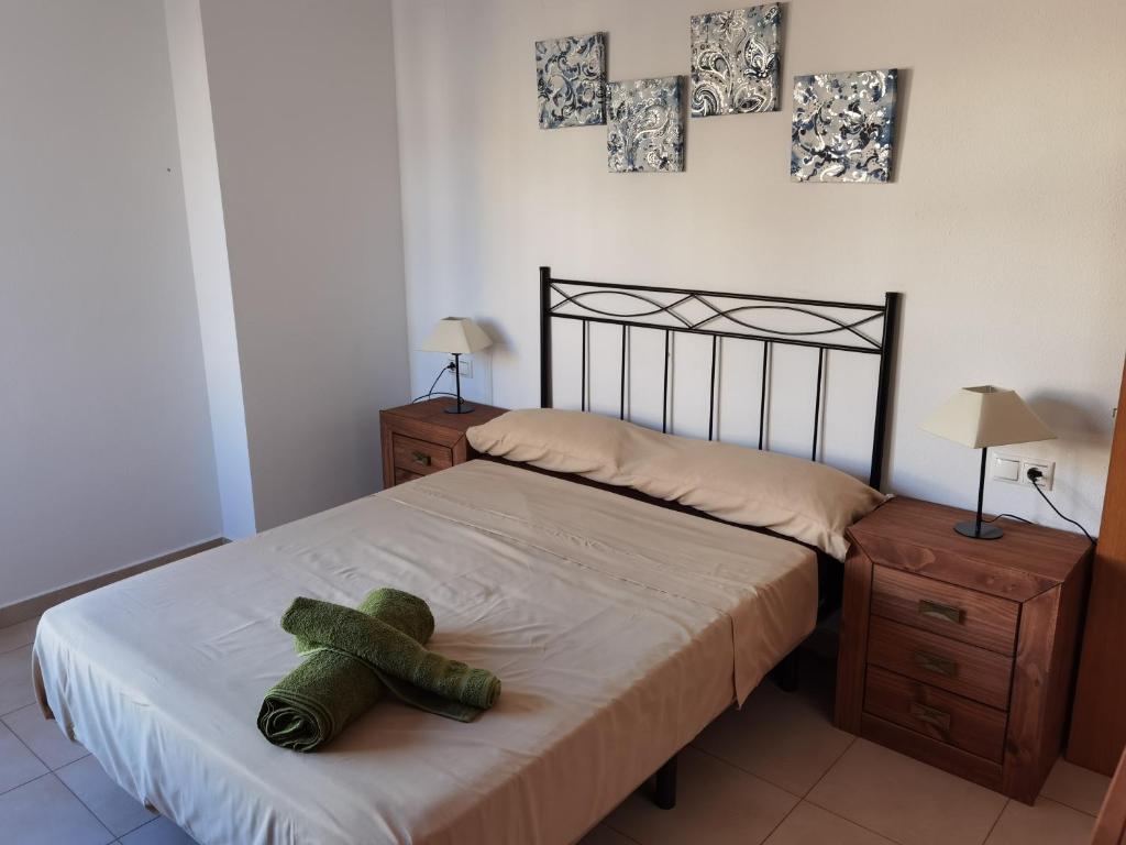 Postel nebo postele na pokoji v ubytování Torrevieja 2
