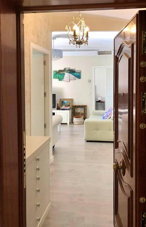 Fotografia z galérie ubytovania Apartamento a 50 metros de la playa malagueta con vistas al mar v destinácii Málaga