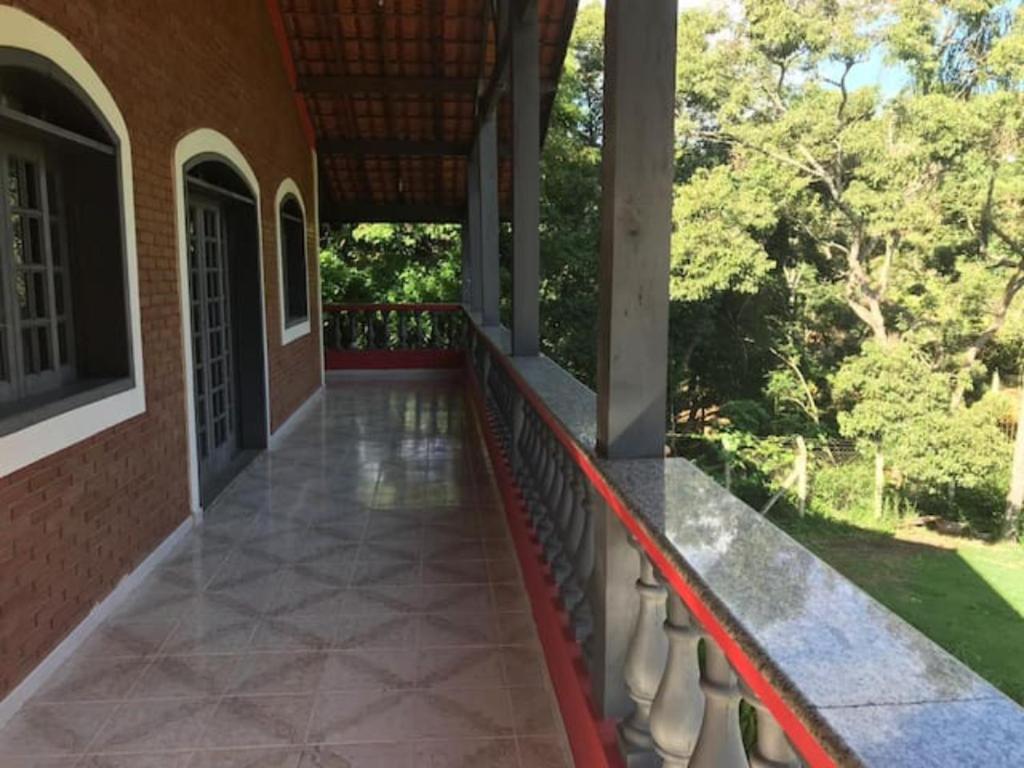  Chácara em Pedra Bela com cachoeira