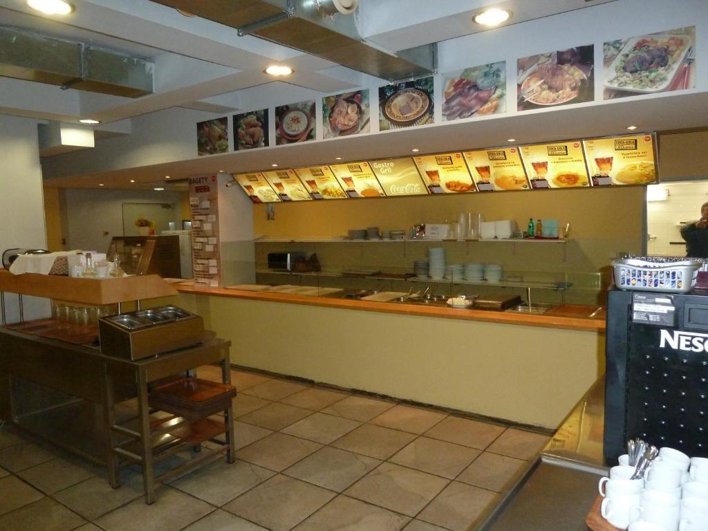 Hotel Zobor - Resim 18