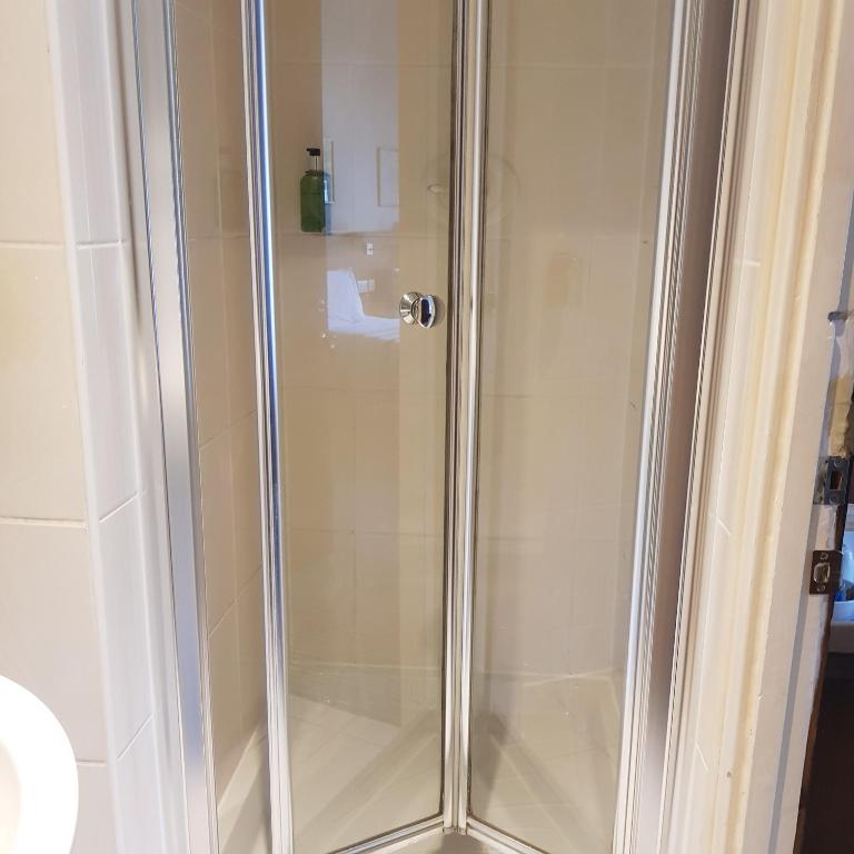 Edinburgh House Hotel - Resim 4