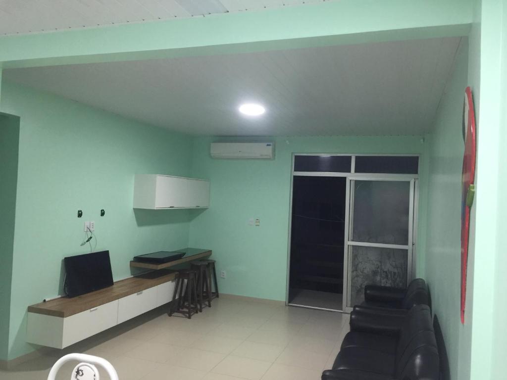  Lindo apartamento no Atalaia - Cond Enxova