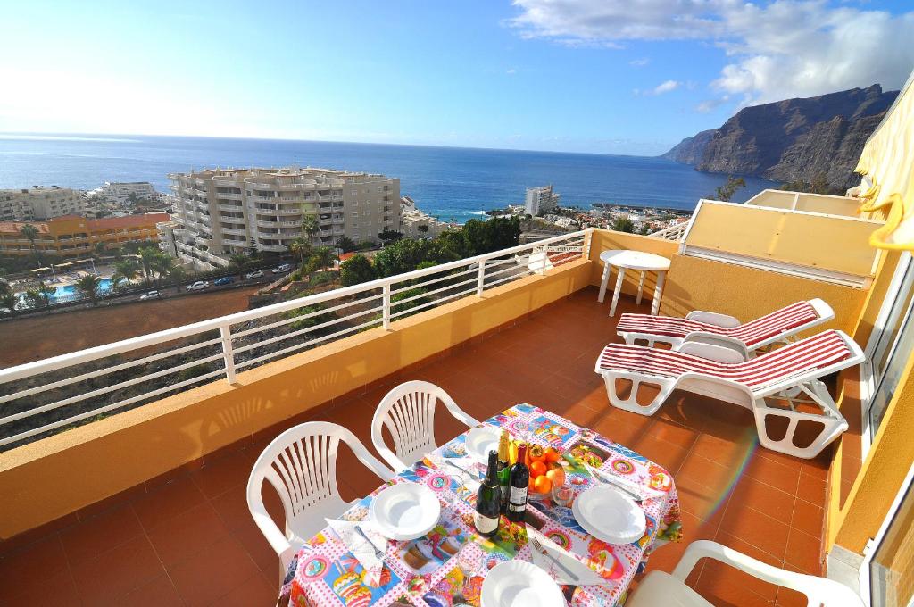 Fotografie z fotogalerie ubytování Los Gigantes, Eva, Panoramic ocean view! v destinaci Puerto de Santiago