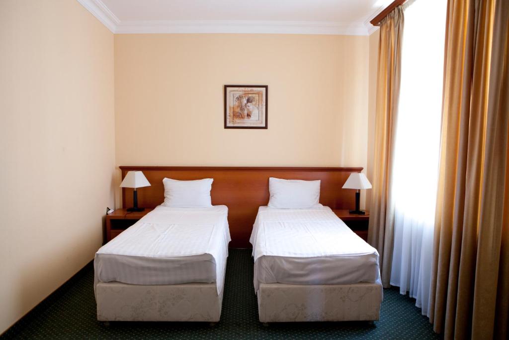 Aviatrans Hotel - 标准家庭房