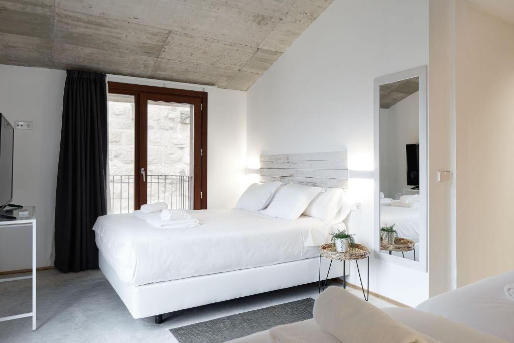 IRAIPE Estella Rooms Auto Check-in - Luxe Viervoudige Kamer
