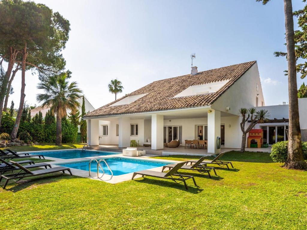 Luxury villa 14 puerto banus, Marbella – Bijgewerkte prijzen 2022