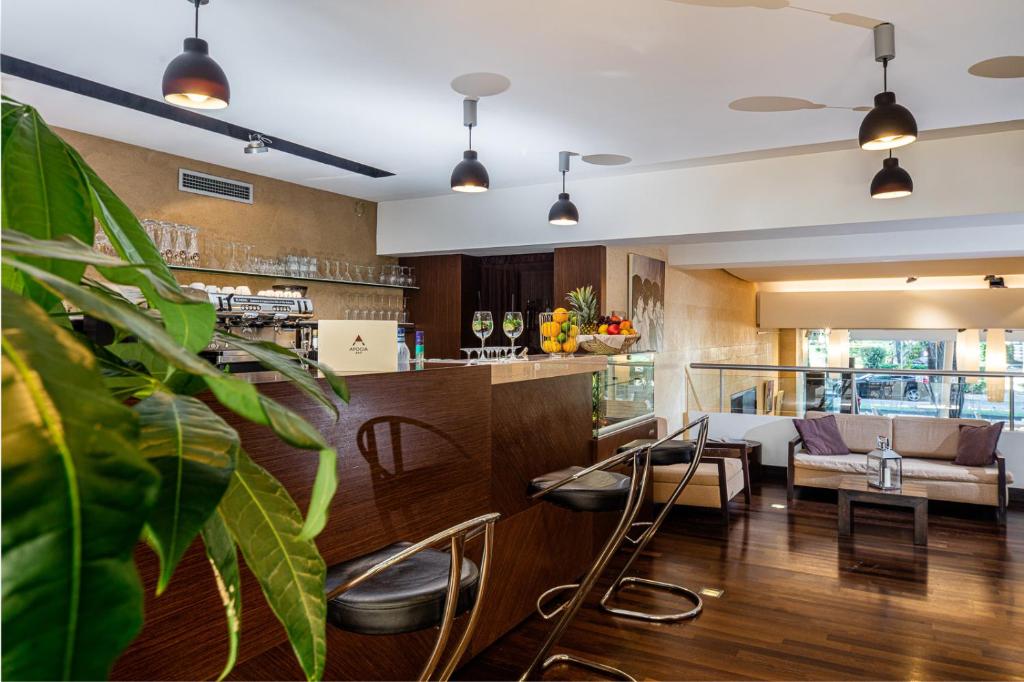 Kuchyň nebo kuchyňský kout v ubytování Hotel Rex