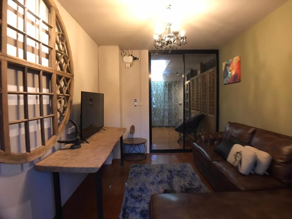 8th House @ center of Chiangmai old town - 7