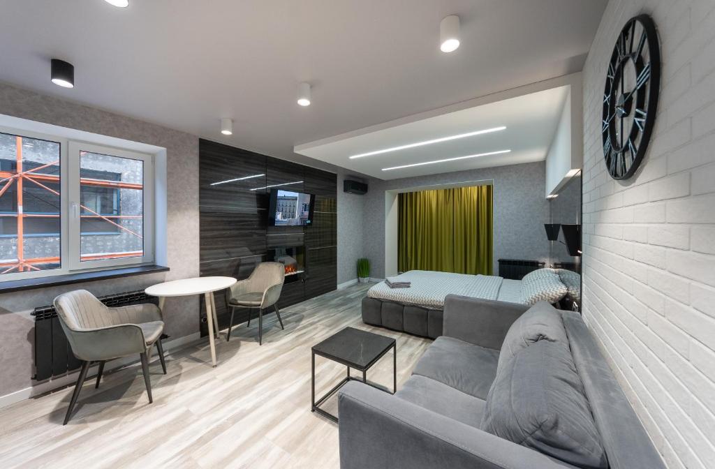 Luxrent Kreshatik Arenacity SkyBar photo 3