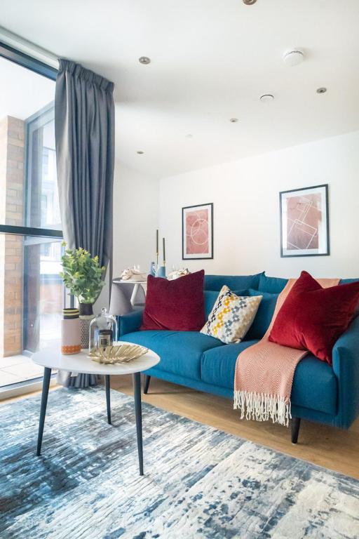 Contemporary Apartments, WEMBLEY - SK