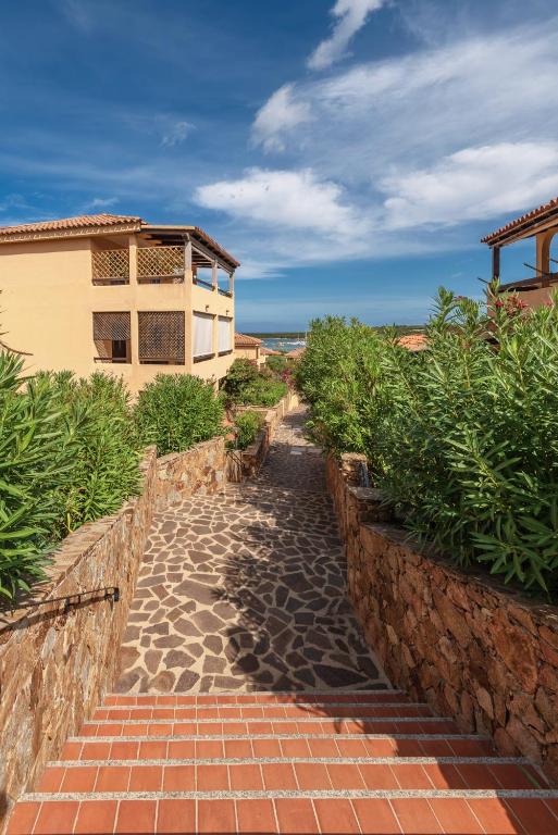 Ein Garten an der Unterkunft Baia de Bahas Residence