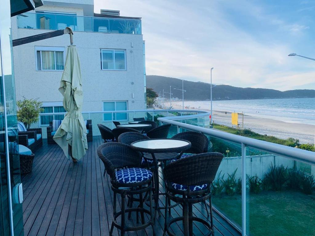  Apartamento Frente Mar Bombinhas/SC