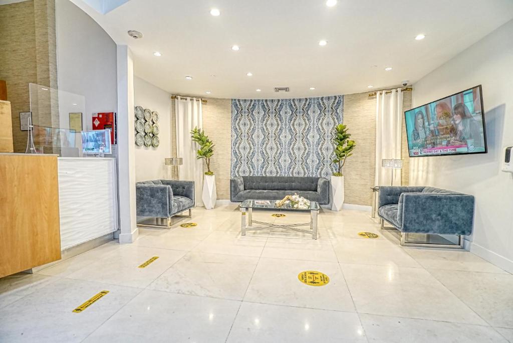 Deluxe apartments at the Congress, Miami Beach Updated 2023 Prices