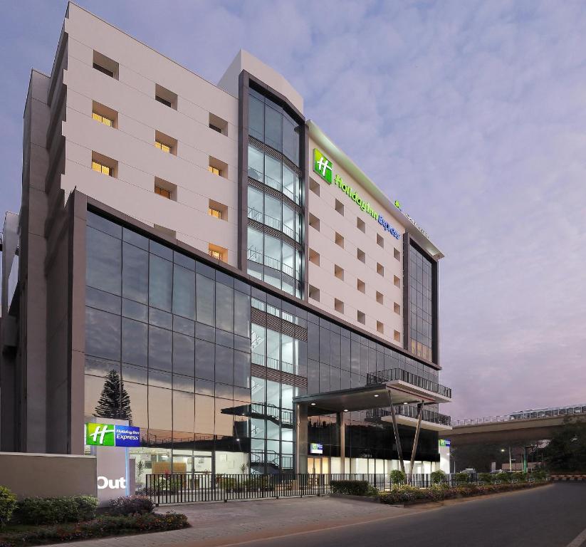a rendering of the front of a hotel at Holiday Inn Express Bengaluru Yeshwantpur, an IHG Hotel in Bangalore