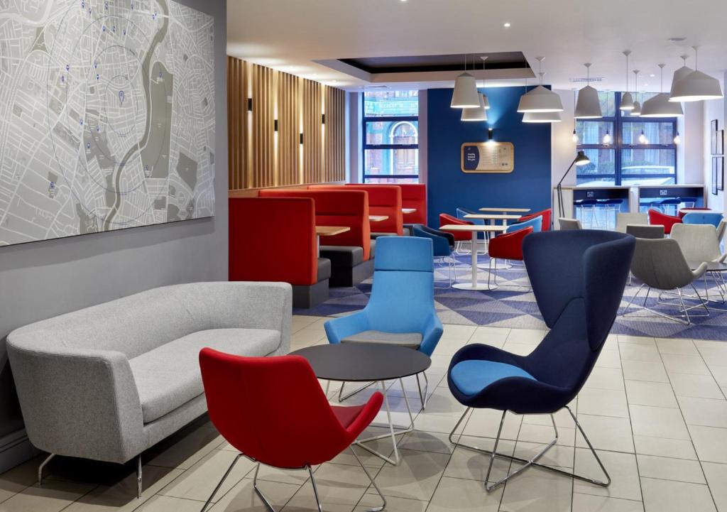 Holiday Inn Express Belfast City by IHG - Resim 12