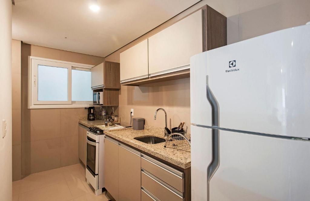  Lindo apartamento com 2 quartos no Centro de Canela