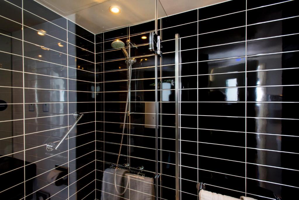 Koupelna v ubytování Holiday Inn Express Birmingham - Snow Hill by IHG