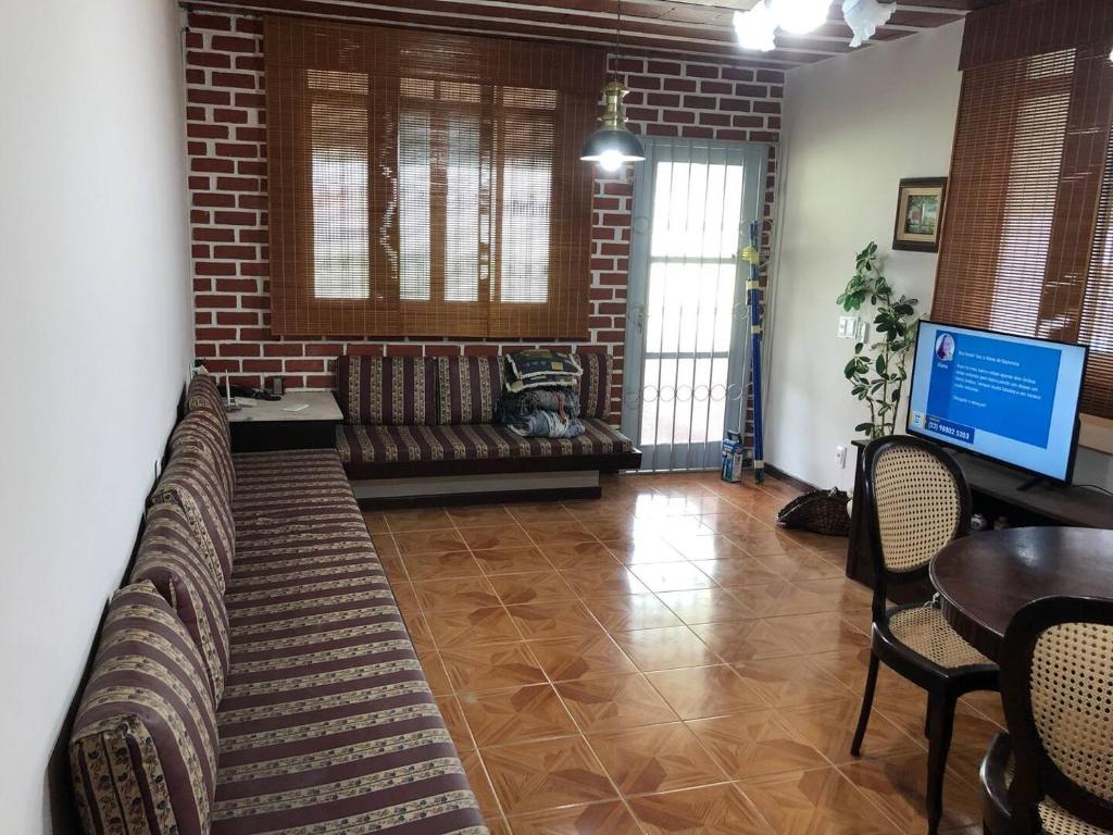 Ampla Casa em condomínio fechado - São Pedro Da Aldeia
